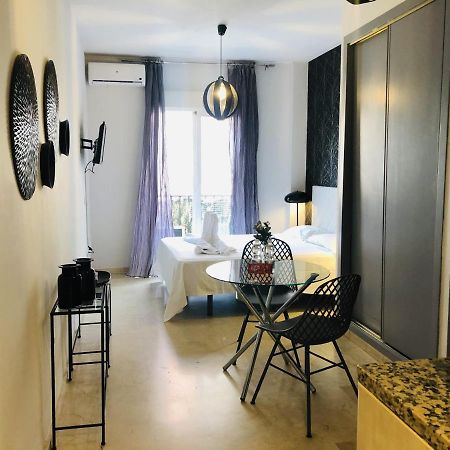 Cozy Studio Malaga Centro By AlohaMálaga Exterior foto
